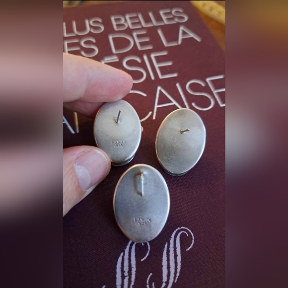 Classic Black Onyx and Pearl Floral Clip Earrings Set - Picture 2 of 2